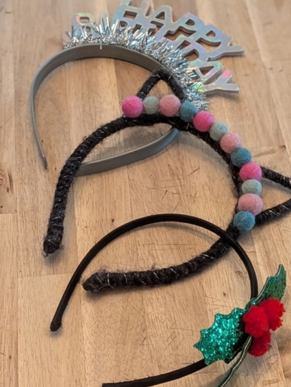 12 Piece Lot Of Girls Hair Accessories - Picture 8 of 9